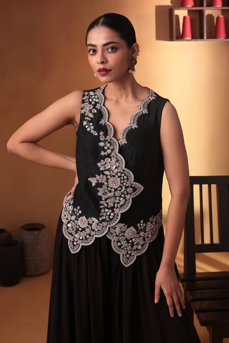 Buy_Ekru_Black Silk Embroidery V-neck Zarqaa Waistcoat And Palazzo Set_Online_at_Aza_Fashions