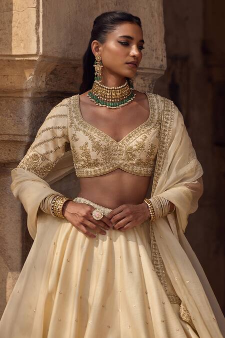 Buy Kritika Dawar Ivory , Organza Embroidery, Pearls V-neck Lehenga Set Buy_Kritika Dawar_Ivory , Organza Embroidery, Pearls V-neck Lehenga Set