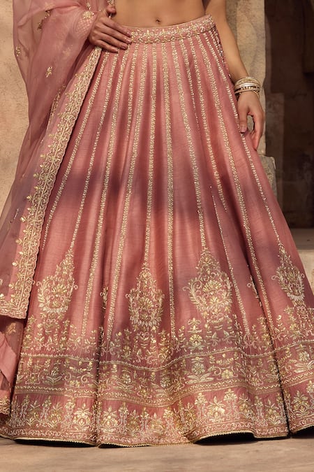 Kritika Dawar Blush , Organza Pearls, Zari, Embroidery V-neck Lehenga Set at Aza Fashions Kritika Dawar_Blush , Organza Pearls, Zari, Embroidery V-neck Lehenga Set _at_Aza_Fashions