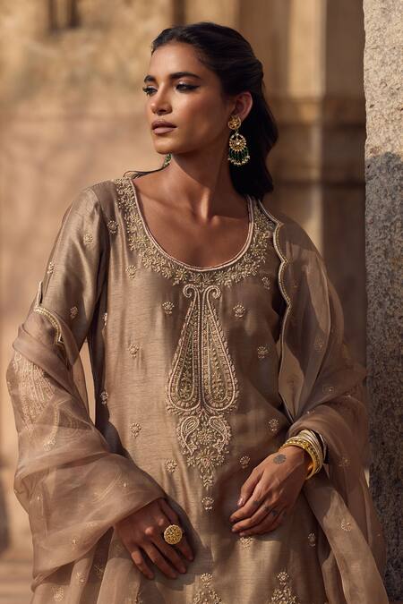 Shop Kritika Dawar Gray , Organza Diamonds, Mouse Grey Paisley Kurta Sharara Set Online at Aza Fashions Shop_Kritika Dawar_Gray , Organza Diamonds, Mouse Grey Paisley Kurta Sharara Set _Online_at_Aza_Fashions