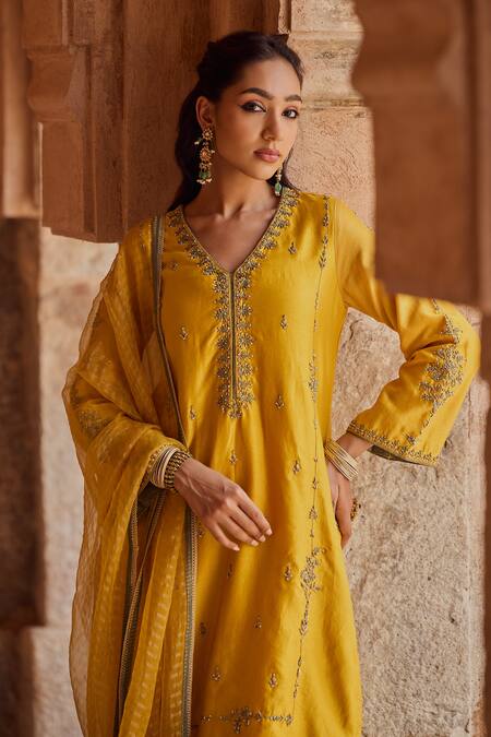 Kritika Dawar_Yellow , Chanderi, Organza Pearls Mustard Pakistani Style Kurta Set _at_Aza_Fashions
