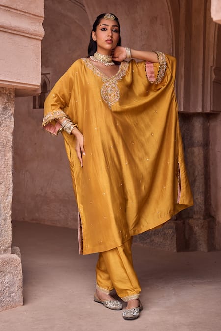 Kritika Dawar_Yellow Silk V-neck Kaftan And Salwar Pant Set _at_Aza_Fashions
