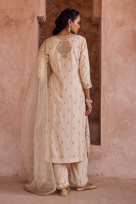 Shop_Kritika Dawar_Ivory , Organza Diamonds, Pearls, Sequins, Embroidery Dabka Kurta Set _at_Aza_Fashions