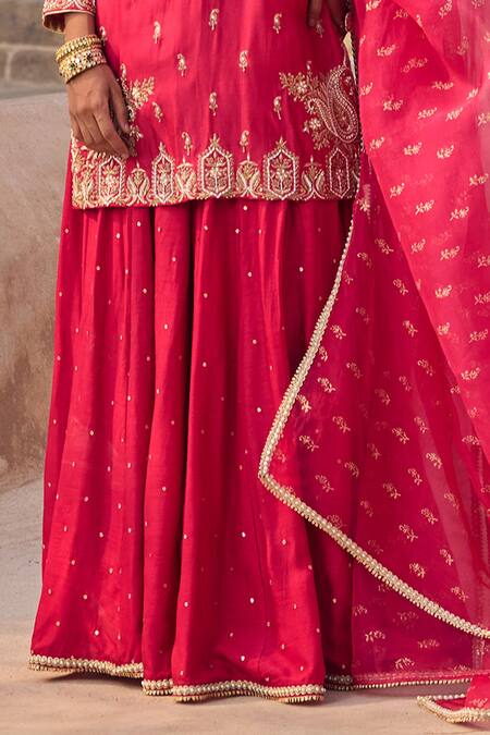 Kritika Dawar Magenta , Organza Pearls, Sequins, Embroidery Round Neck Sharara Set Online at Aza Fashions Kritika Dawar_Magenta , Organza Pearls, Sequins, Embroidery Round Neck Sharara Set _Online_at_Aza_Fashions