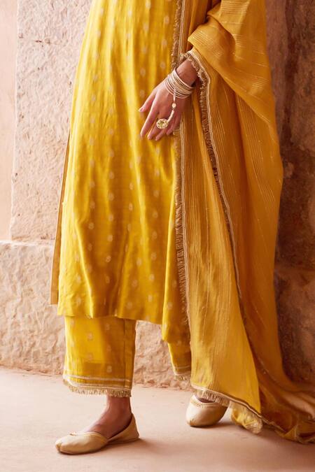 Buy Kritika Dawar Yellow Chanderi, Silk Round Neck Dabka Embroidered Kurta Set Online at Aza Fashions Buy_Kritika Dawar_Yellow Chanderi, Silk Round Neck Dabka Embroidered Kurta Set _Online_at_Aza_Fashions