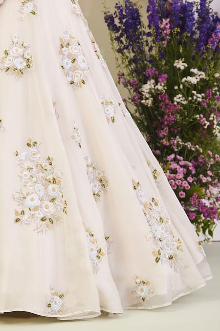 Buy_Sue Mue_Green Organza, Beads, Sequins, Pearls, Floral Lehenga Set _Online_at_Aza_Fashions