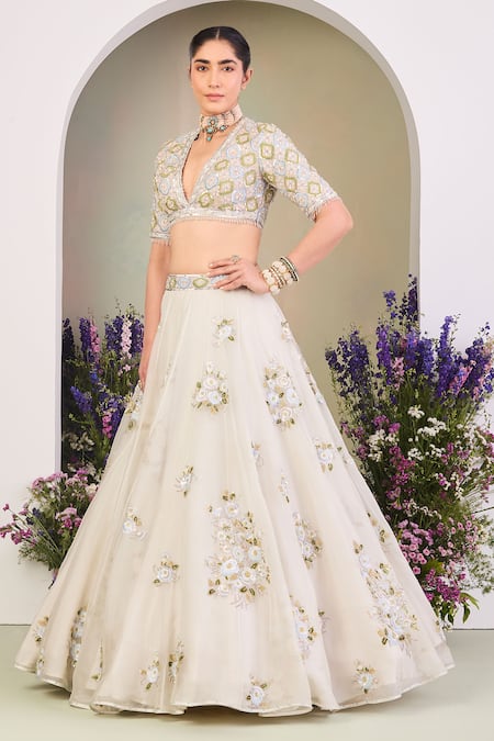 Sue Mue_Green Organza, Beads, Sequins, Pearls, Floral Lehenga Set _at_Aza_Fashions