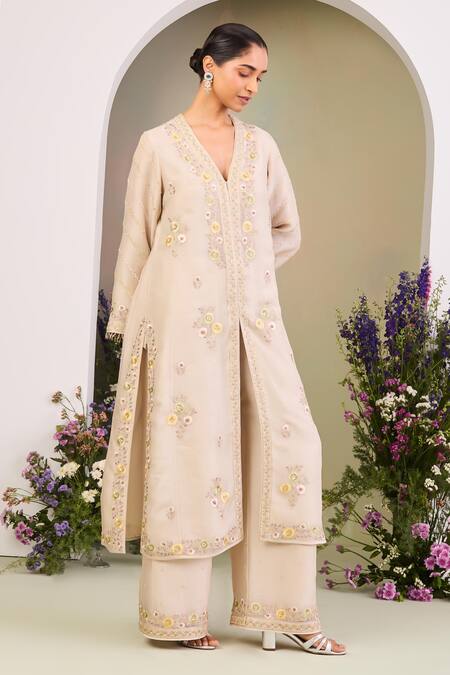 Sue Mue Beige Silk Organza Embroidery, Sequins, Beads, Zari V-neck Kurta Set at Aza Fashions Sue Mue_Beige Silk Organza Embroidery, Sequins, Beads, Zari V-neck Kurta Set _at_Aza_Fashions