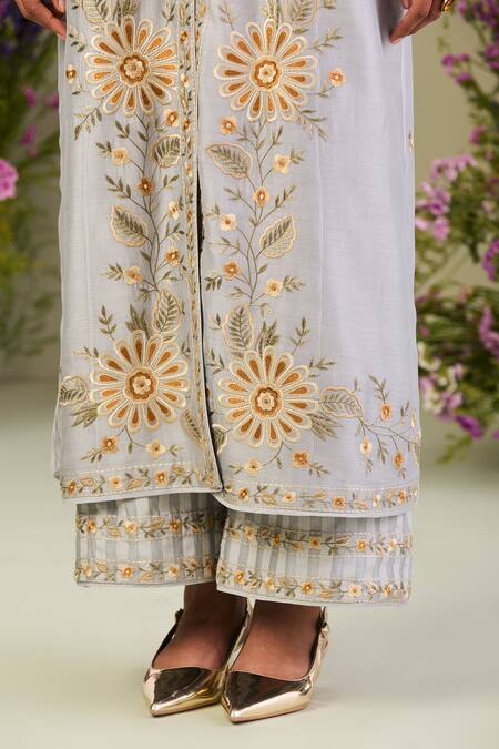 Sue Mue Blue Silk, Embroidery Round Neck Ice Kurta Set at Aza Fashions Sue Mue_Blue Silk, Embroidery Round Neck Ice Kurta Set _at_Aza_Fashions