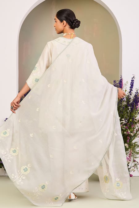 Shop Sue Mue Green Handloom Cotton, Chanderi , Chanderi, Handwoven Kurta Set at Aza Fashions Shop_Sue Mue_Green Handloom Cotton, Chanderi , Chanderi, Handwoven Kurta Set _at_Aza_Fashions