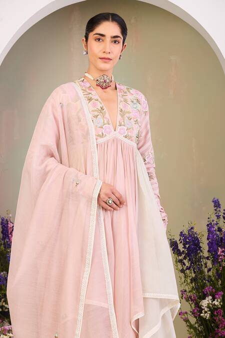 Buy Sue Mue Pink Chanderi Embroidery V-neck Floral Anarkali Set Online at Aza Fashions Buy_Sue Mue_Pink Chanderi Embroidery V-neck Floral Anarkali Set _Online_at_Aza_Fashions