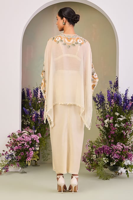 Sue Mue Light Yellow Embroidered Kaftan Set 