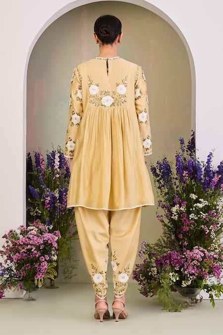 Sue Mue Pastel Yellow Floral Embroidered Kurta Set 