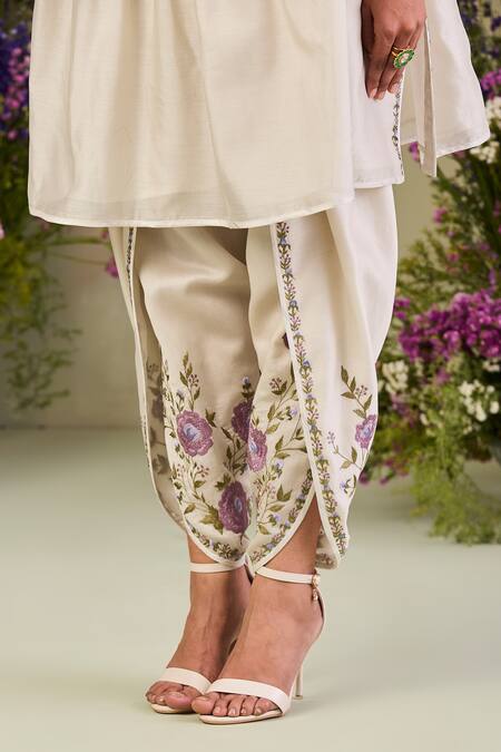 Shop_Sue Mue_Cream Handloom Cotton Embroidery, Beads Round Neck Floral Kurta Set _Online_at_Aza_Fashions