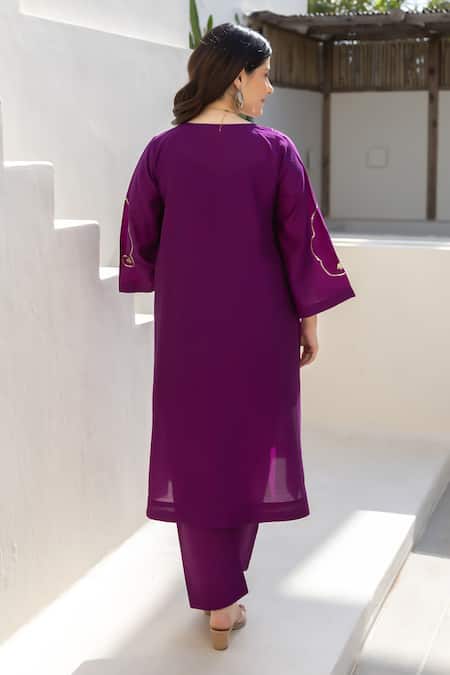 Shop ASRUMO Purple Chanderi Embroidery V-neck Royal Plum Co-ord Set at Aza Fashions Shop_ASRUMO_Purple Chanderi Embroidery V-neck Royal Plum Co-ord Set _at_Aza_Fashions