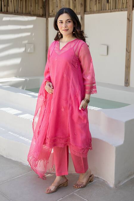 ASRUMO Pink Embroidery V-neck Gulnaar Doriya Kurta Set at Aza Fashions ASRUMO_Pink Embroidery V-neck Gulnaar Doriya Kurta Set _at_Aza_Fashions