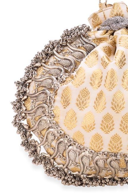 5elements_Off White Tassels Pearl Love Potli _Online_at_Aza_Fashions