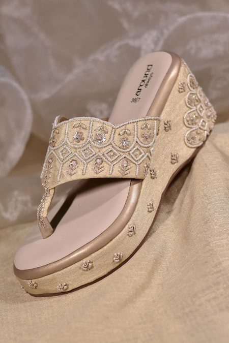 Around Always Designer Geet Wedge 