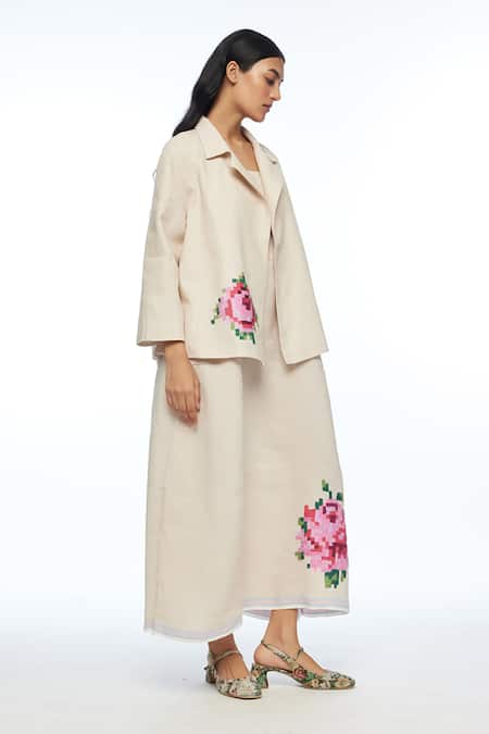 Buy Payal Pratap Beige Handloom Cotton Embroidery Collared Alba Lapel Jacket Online at Aza Fashions Buy_Payal Pratap_Beige Handloom Cotton Embroidery Collared Alba Lapel Jacket _Online_at_Aza_Fashions