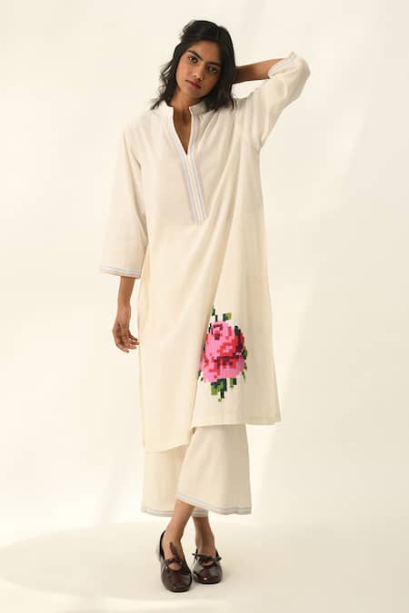 Payal Pratap Ivory Handloom Cotton Embroidery Split V-neck Tunic And Pant Set 