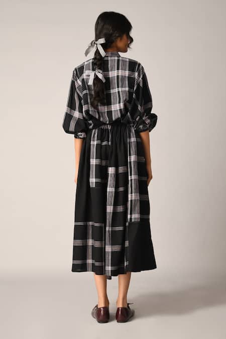 Payal Pratap Iwara Oversized Panel Shirt 