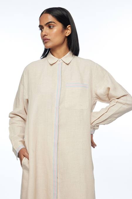 Payal Pratap Beige Linen Collared Polyantha Front Open Tunic Online at Aza Fashions Payal Pratap_Beige Linen Collared Polyantha Front Open Tunic _Online_at_Aza_Fashions