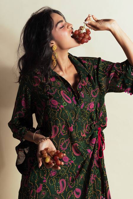 Buy_Style Junkiie_Green Georgette Collared Paisley Print Shirt Dress _Online_at_Aza_Fashions