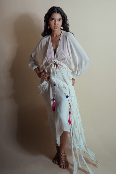 Buy Style Junkiie Ivory Chiffon, Chinon Tassels V-neck Vanilla Cascade Ruffle Duster Online at Aza Fashions Buy_Style Junkiie_Ivory Chiffon, Chinon Tassels V-neck Vanilla Cascade Ruffle Duster _Online_at_Aza_Fashions