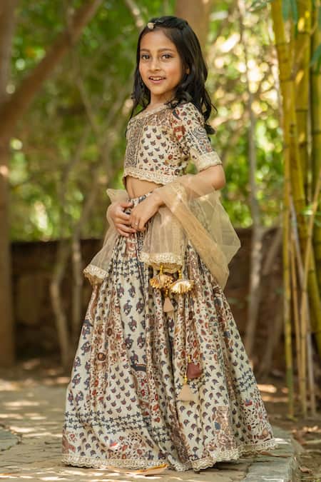 Yuvraani Jaipur_Gray Muslin, Cotton, Net Tassels, Sequins, Embroidery Floral Printed Lehenga Set _Online_at_Aza_Fashions
