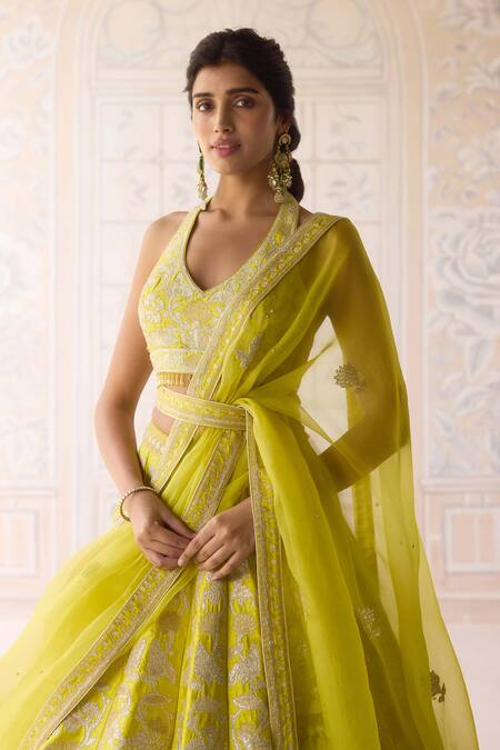 Shyam Narayan Prasad Green Silk, Organza Embroidery, Applique V-neck Spring Lehenga Set Online at Aza Fashions Shyam Narayan Prasad_Green Silk, Organza Embroidery, Applique V-neck Spring Lehenga Set _Online_at_Aza_Fashions