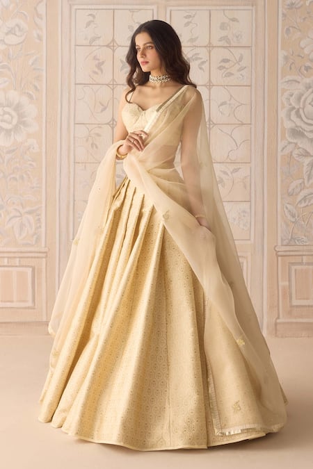 Shop Shyam Narayan Prasad Ivory Brocade, Organza Embroidery Sweetheart Neck Lehenga Set Online at Aza Fashions Shop_Shyam Narayan Prasad_Ivory Brocade, Organza Embroidery Sweetheart Neck Lehenga Set _Online_at_Aza_Fashions