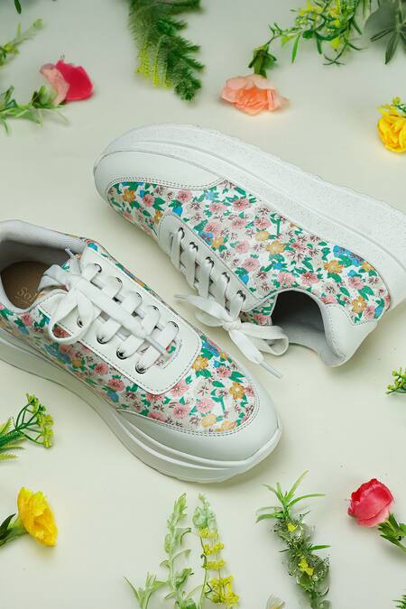 Shop_Sole Mates by Palak_White Floral Printed Sneakers 