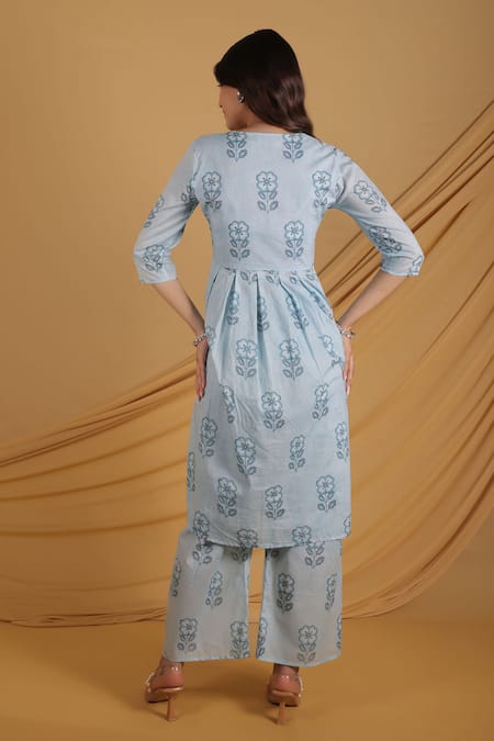 Grass & Sunshine Dainty Floral Co-ord Set 