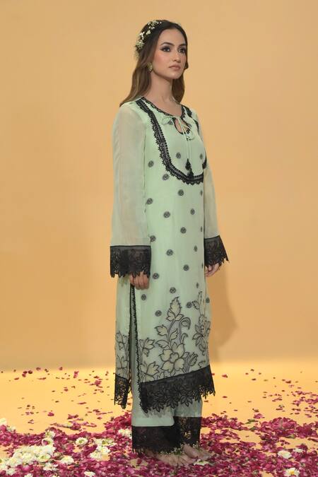 Rachit Khanna_Green Cotton, Organza Lace Round Neck Mist Kurta Set _Online_at_Aza_Fashions