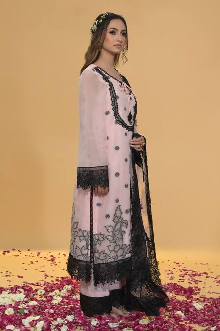 Buy_Rachit Khanna_Blush Cotton, Organza Lace Round Neck Pink Kurta Set _Online_at_Aza_Fashions