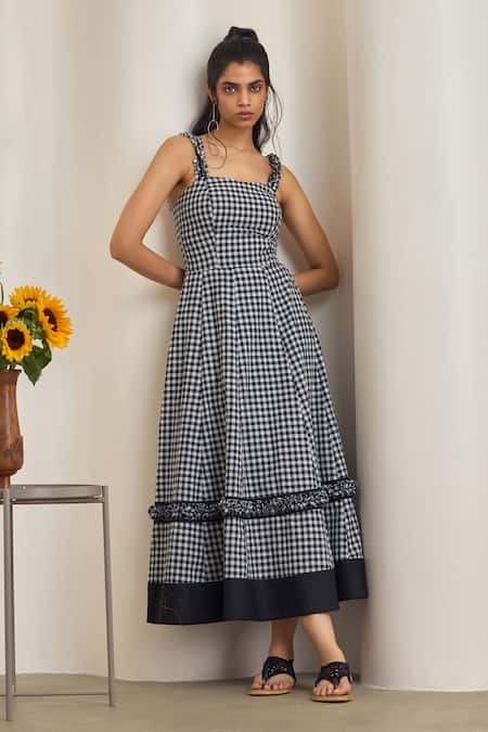 MAISOLOS Black Cotton Ruffles Square Neck And White Gingham Midi Dress 