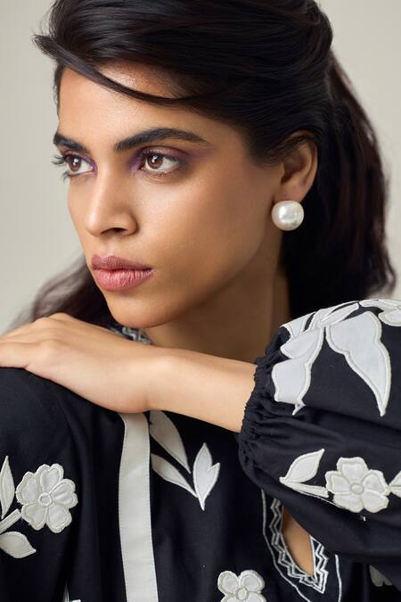 Buy_Maisolos_Black Poplin Embroidery Round Neck Floral Blouse _Online_at_Aza_Fashions