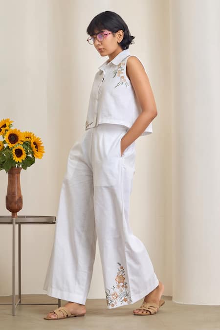 Maisolos White Linen Embroidery Collared Pant Set Online at Aza Fashions Maisolos_White Linen Embroidery Collared Pant Set _Online_at_Aza_Fashions