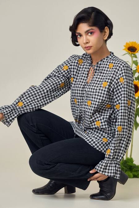 Buy Maisolos Multi Color Cotton Embroidery Keyhole Neck Black And White Checks Top Online at Aza Fashions Buy_Maisolos_Multi Color Cotton Embroidery Keyhole Neck Black And White Checks Top _Online_at_Aza_Fashions
