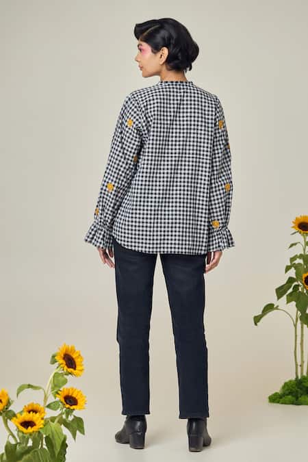 Shop Maisolos Multi Color Cotton Embroidery Keyhole Neck Black And White Checks Top at Aza Fashions Shop_Maisolos_Multi Color Cotton Embroidery Keyhole Neck Black And White Checks Top _at_Aza_Fashions