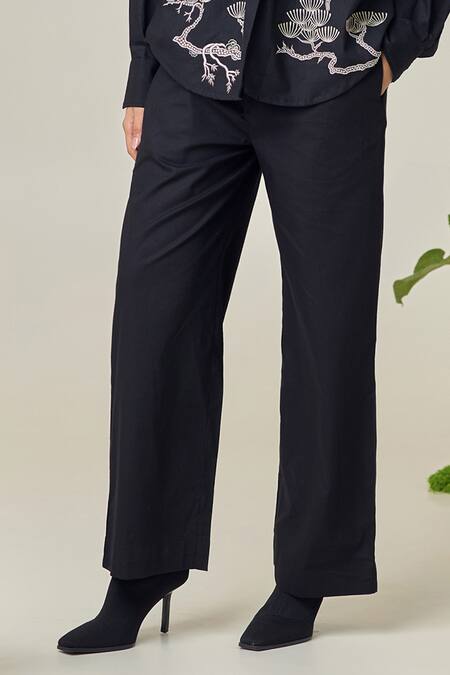 Maisolos_Black Poplin Embroidery Collared Designer Shirt And Pant Set _Online_at_Aza_Fashions