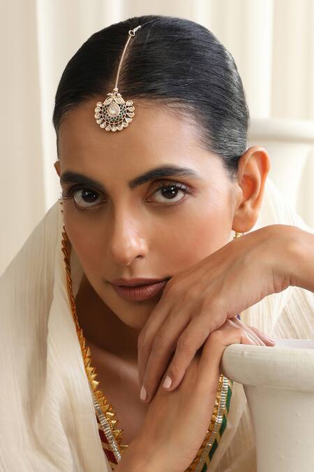 Buy Swabhimann Green Polki Maang Tikka Online at Aza Fashions Buy_Swabhimann_Green Polki Maang Tikka _Online_at_Aza_Fashions