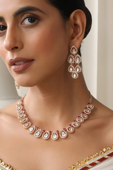 Shop Swabhimann Red Stones Rose Gold Polki Necklace Set Online at Aza Fashions Shop_Swabhimann_Red Stones Rose Gold Polki Necklace Set _Online_at_Aza_Fashions