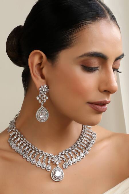 Buy Swabhimann Silver Plated Crystals White Zirconia Necklace Set Online at Aza Fashions Buy_Swabhimann_Silver Plated Crystals White Zirconia Necklace Set _Online_at_Aza_Fashions