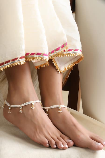 SWABHIMANN White Pearls Gold Kundan And Anklets 
