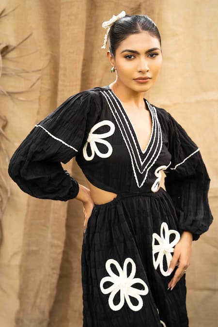 Kalakaari By Sagarika_Black Cotton Embroidery V-neck Floral Applique Midi Dress _Online_at_Aza_Fashions