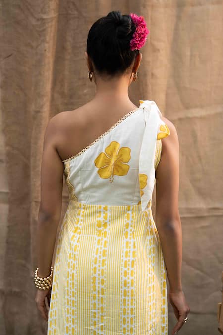 Kalakaari By Sagarika Butter Yellow Midi Dress 