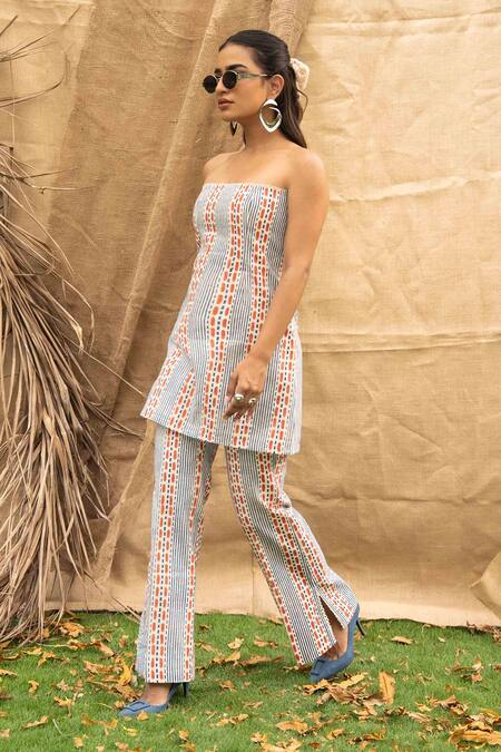 Buy_Kalakaari By Sagarika_Multi Color Cotton Open Neck Designer Striped Top And Pant Set _Online_at_Aza_Fashions