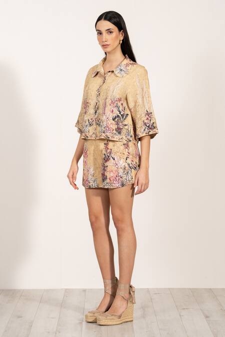 RANNA GILL_Gold Linen Collared Petra Cropped Shirt_Online_at_Aza_Fashions