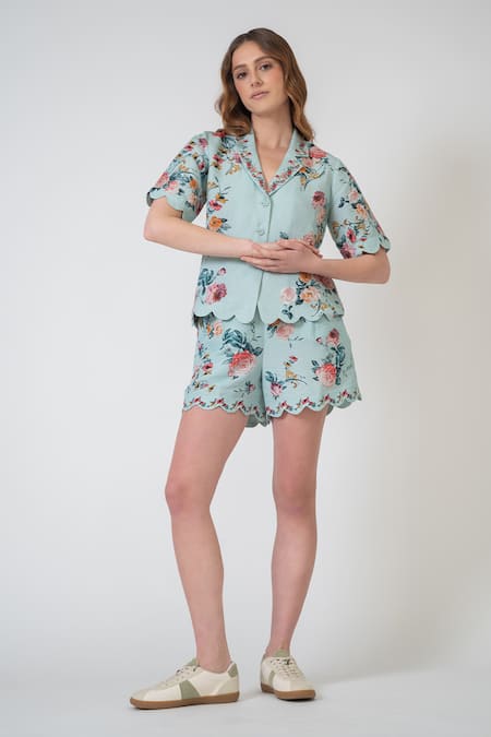 RANNA GILL Multi Color Embroidery Collared Floral Scalloped Button Down Shirt 